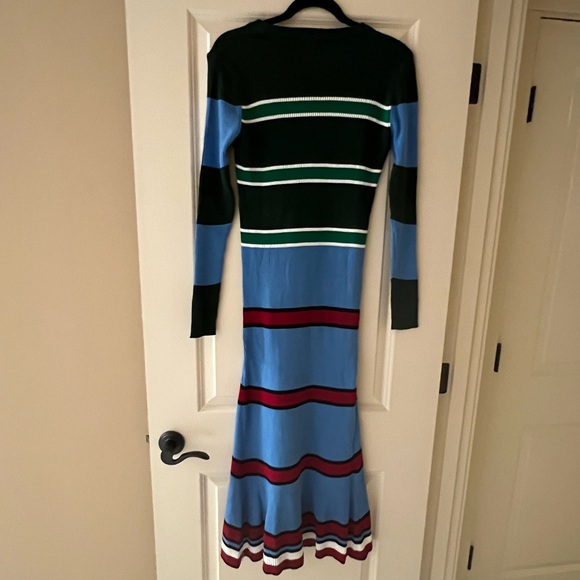 Touché Sweater Dress- size L - Picture 5 of 5